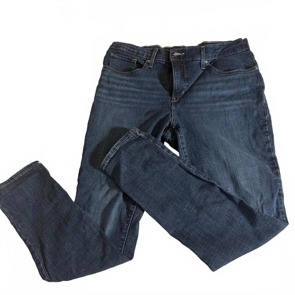 LEVIS 311 Shaping Jean Womens SZ  31.  STRETCH, Slimming. Y2K Dark Navy